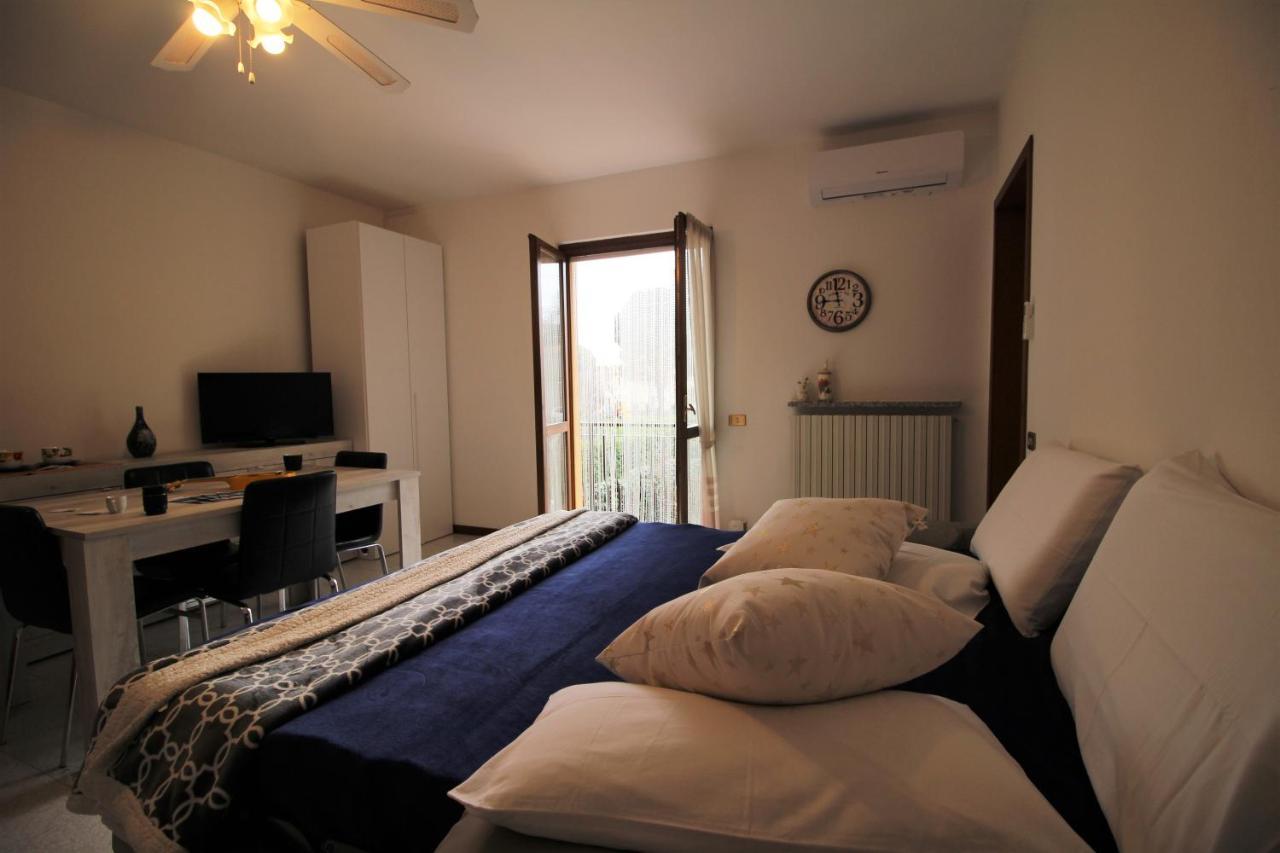 Casa Vacanze Doralice Barzana Buitenkant foto