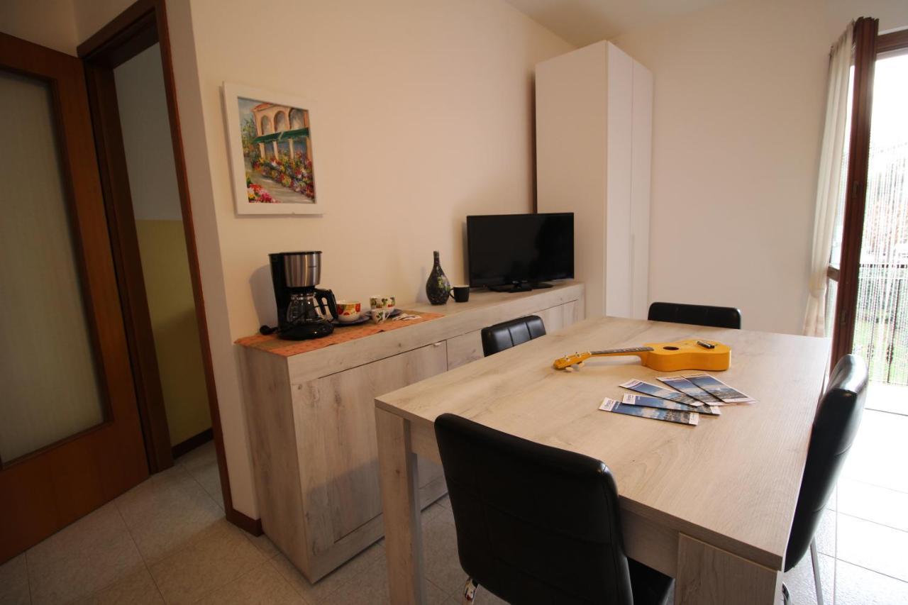 Casa Vacanze Doralice Barzana Buitenkant foto
